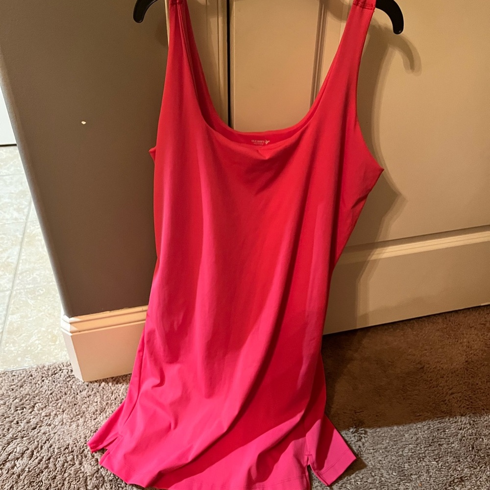 Old Navy Active Powersoft Pink Dress with built-in bra